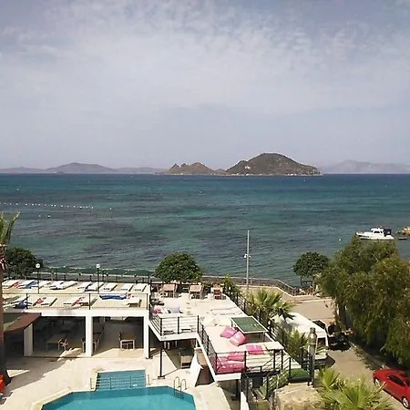 Cemre Otel