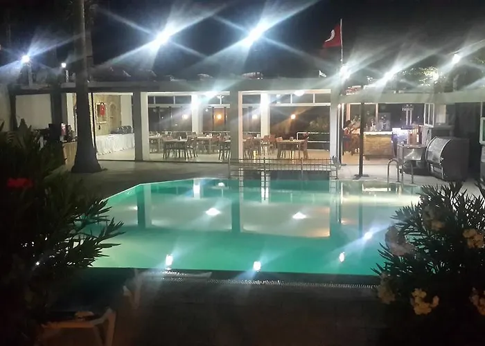 Hotel Cemre Turgutreis