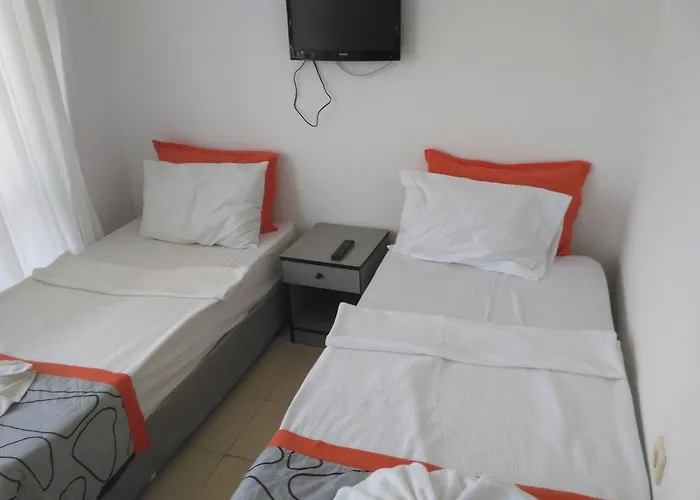 Hotel Cemre Turgutreis