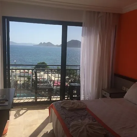 Hotel Cemre Turgutreis